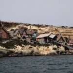 Mit der Motorsäge auf Schmusekurs